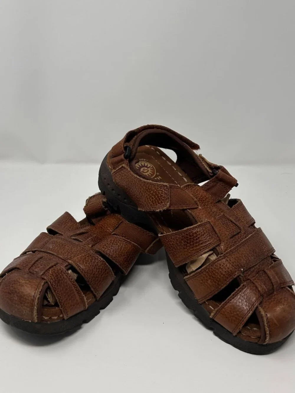 Earth Spirit Men's 9.5 Brown Leather Fisherman Sport Sandals Comfort Closed Toe